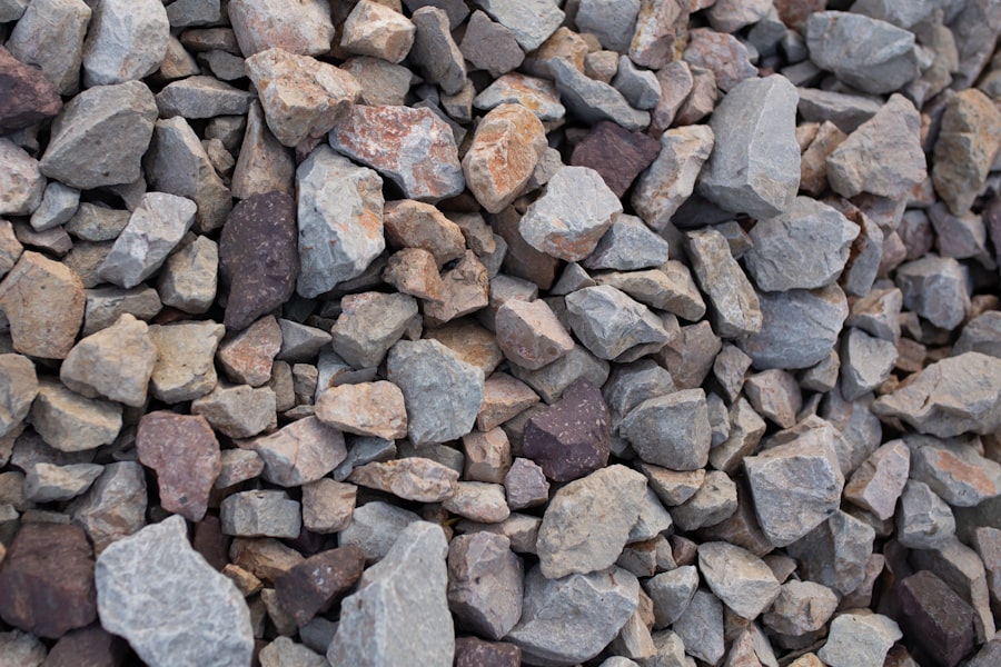 Crushed vs. River Drain Rock: Which One for Your Drainage?
